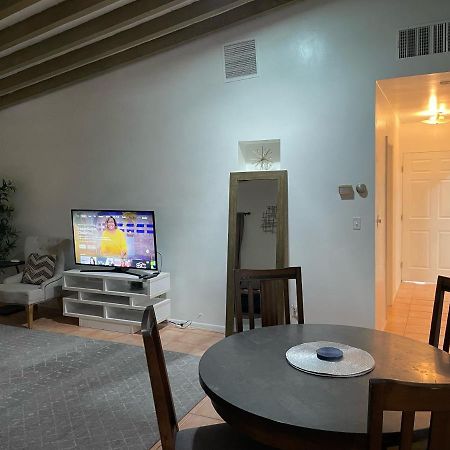 Отель Float Palm Springs - Adults Only Экстерьер фото
