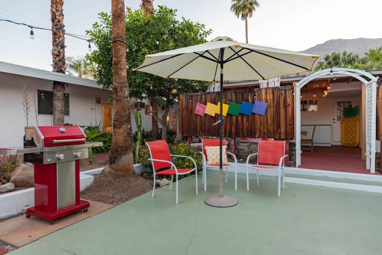 Отель Float Palm Springs - Adults Only Экстерьер фото