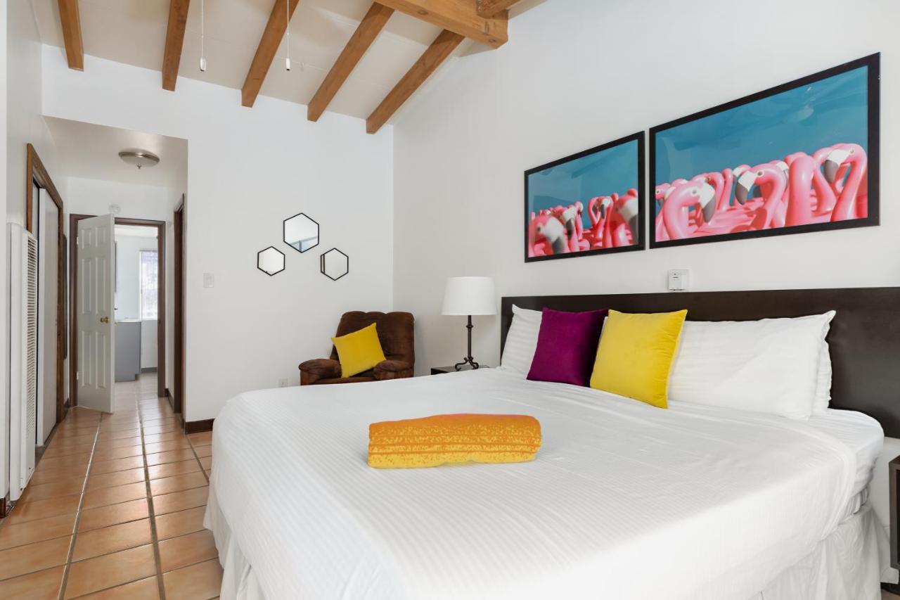 Отель Float Palm Springs - Adults Only Экстерьер фото