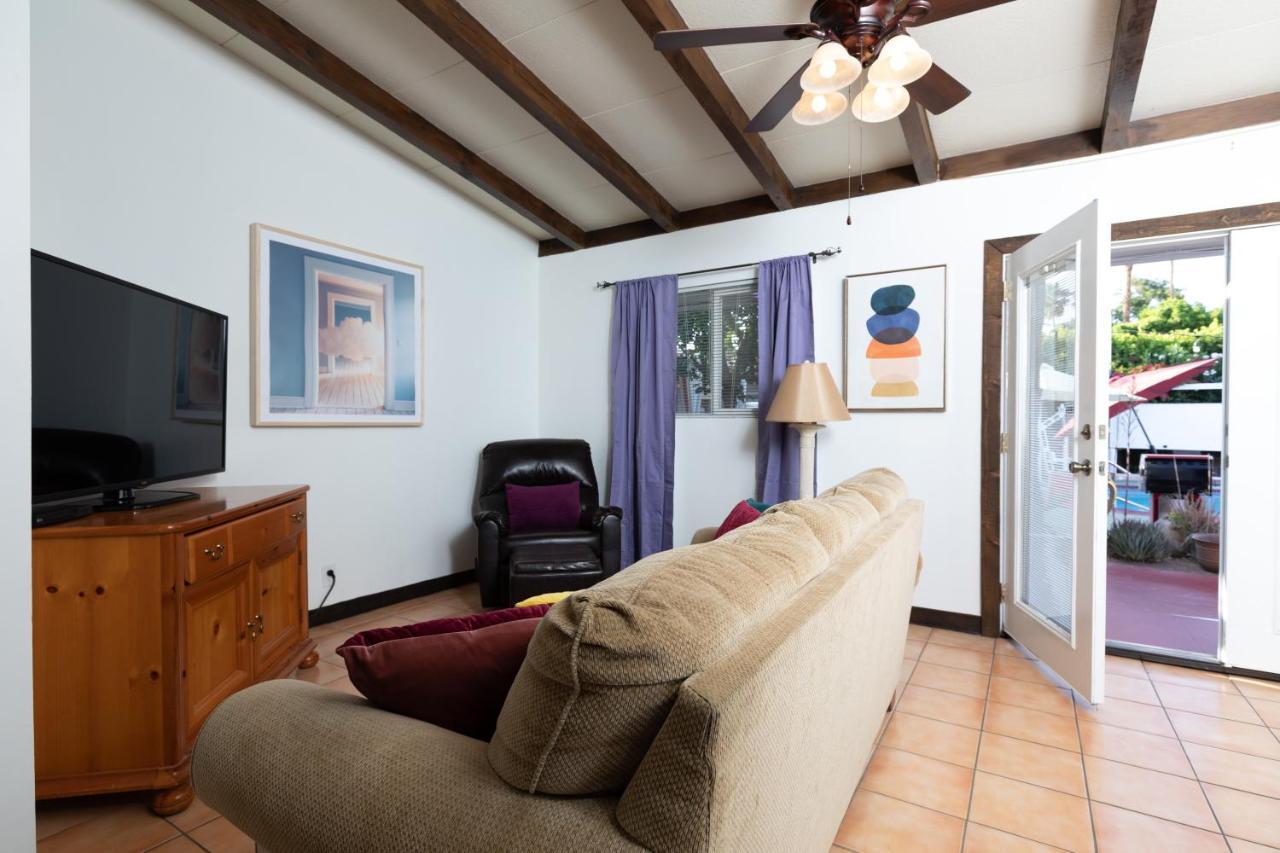 Отель Float Palm Springs - Adults Only Экстерьер фото